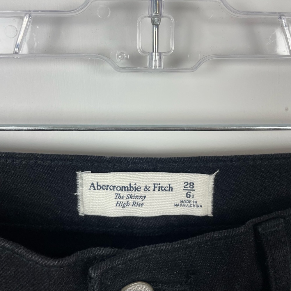 Abercrombie & Fitch The Skinny High Rise Black Size 28 Short - Picture 6 of 9